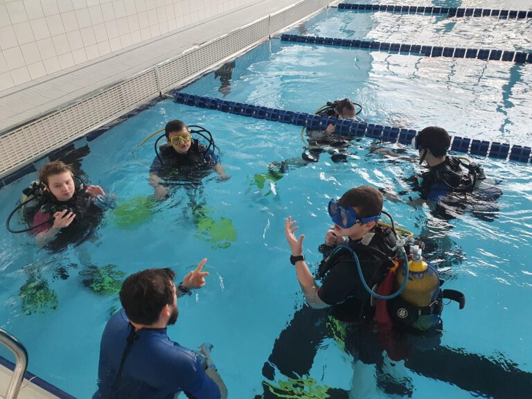 nurkowanie dla dzieci toruń aqua aga